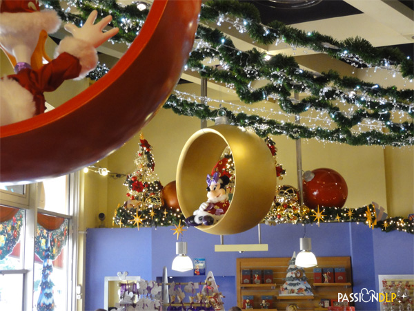 disney store noël