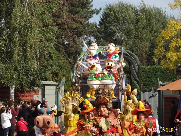 parade halloween 2013