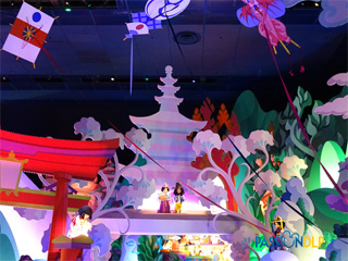 it's a small world
