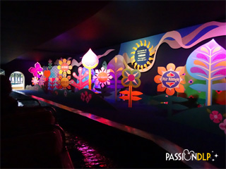 it's a small world