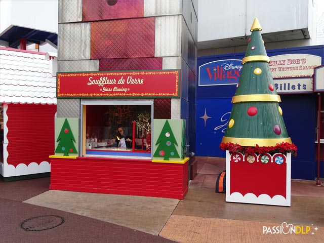 noël disney village