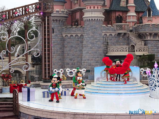 noël fantastitch
