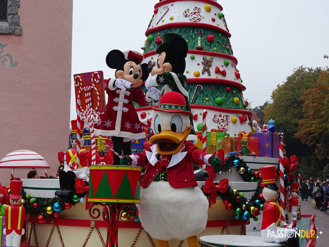 parade noël disney