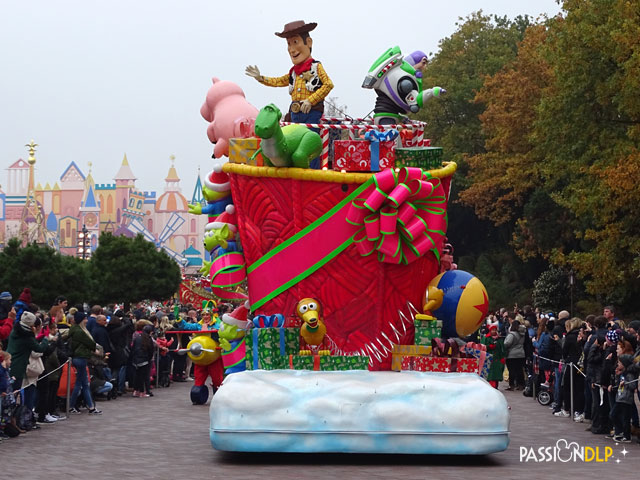 parade noël disney