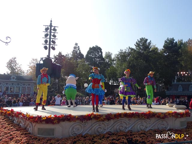 célébration halloween mickey