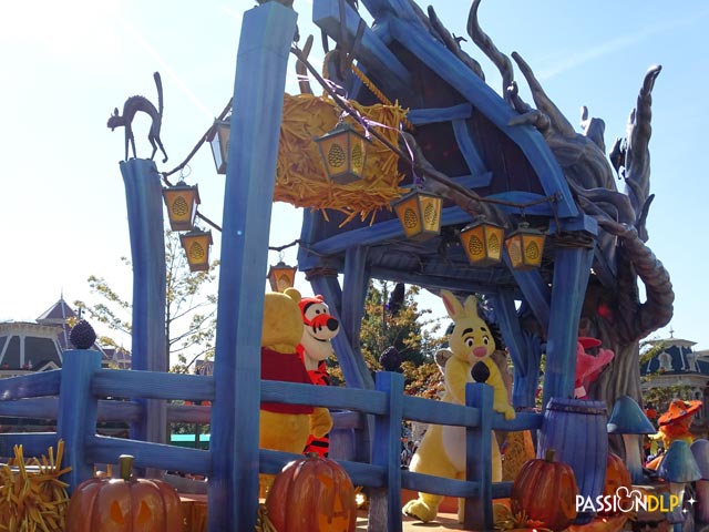 célébration halloween mickey