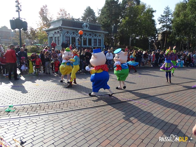 célébration halloween mickey