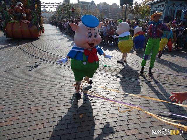 célébration halloween mickey