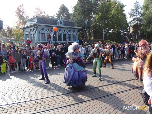 célébration halloween mickey