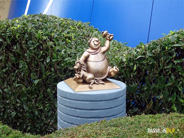 statuette animation celebration