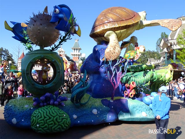 disney stars on parade