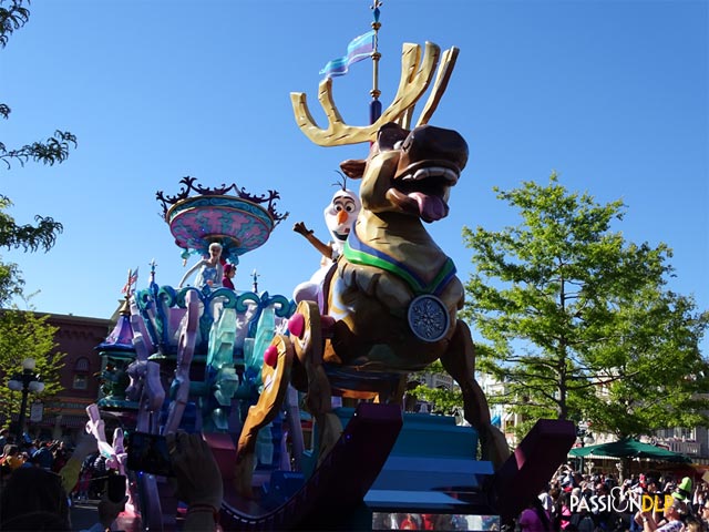 disney stars on parade