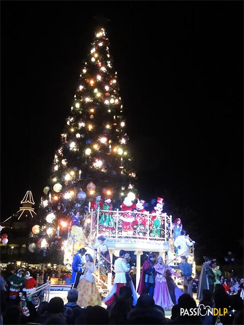 illumination du sapin de noël
