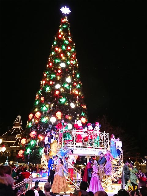 illumination du sapin de noël