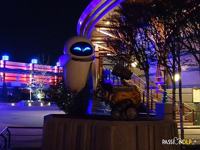 discoveryland de nuit