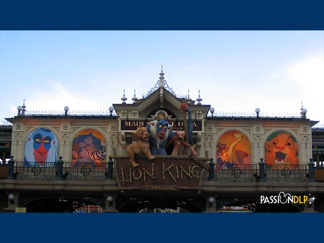 roi lion 2004
