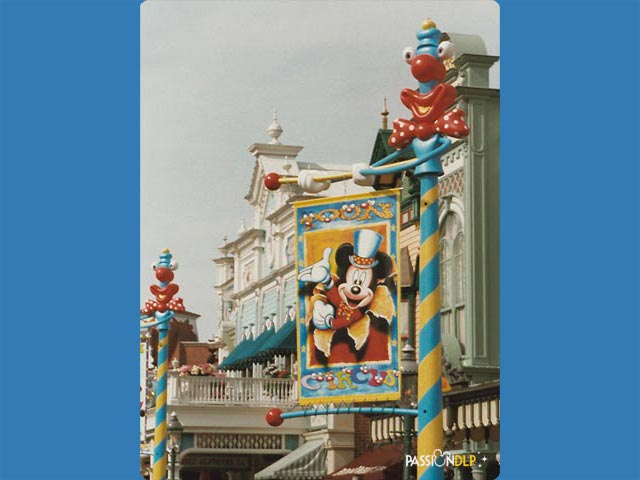 toon circus 2001