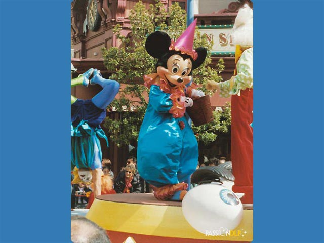 toon circus 2001