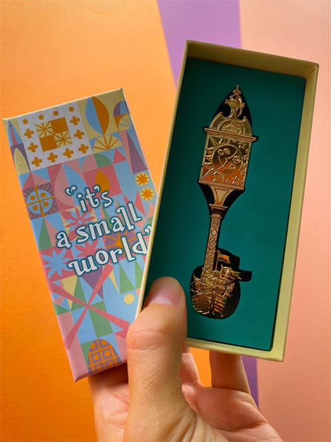 clés it's a small world