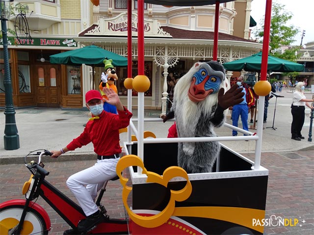 personnage main street