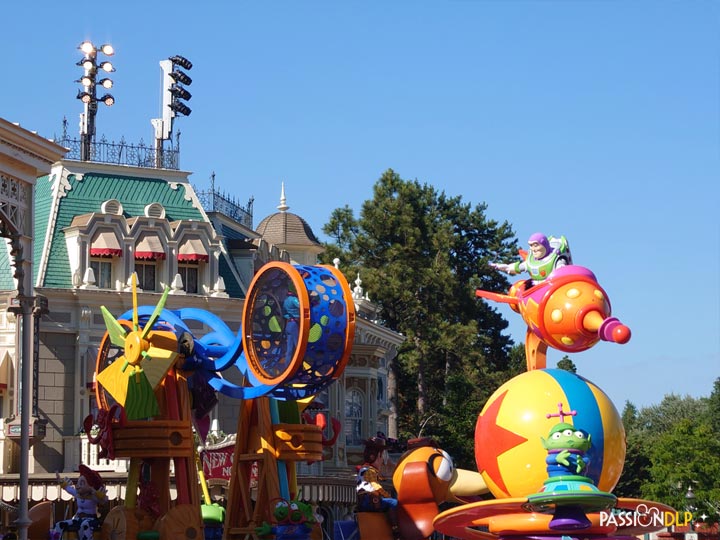 Disney Stars on Parade