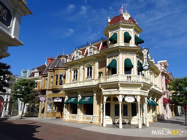 Walt's - an American Restaurant