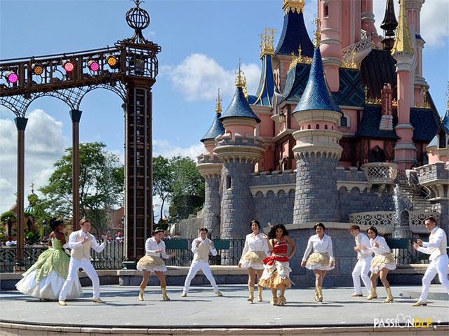 spectacle princesses disney