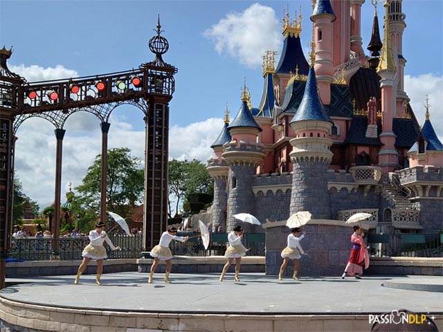 spectacle princesses disney