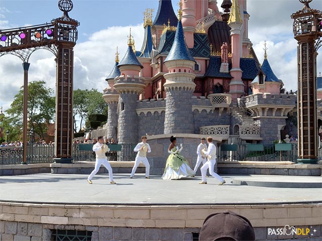 spectacle princesses disney
