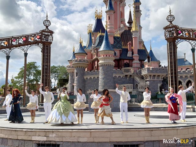 spectacle princesses disney