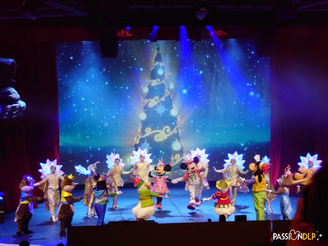 Mickey et sa Parade Étincelante de Noël