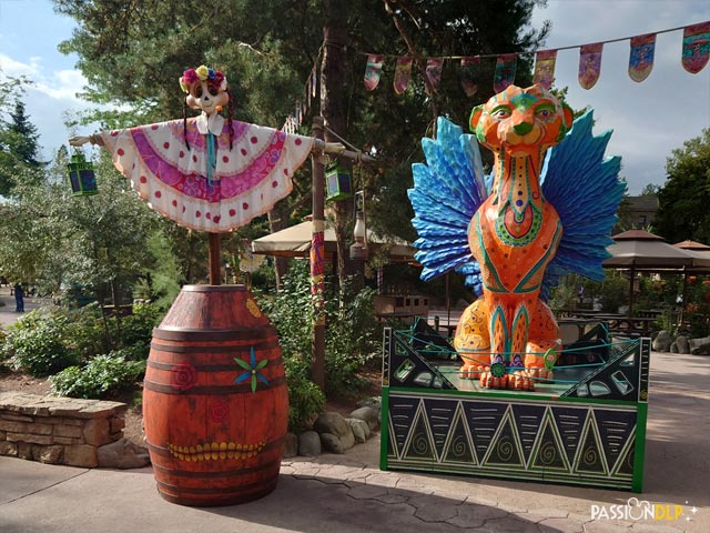 décor halloween frontierland