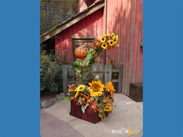 décor halloween frontierland