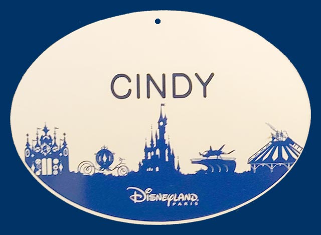 nouveau badge cast member