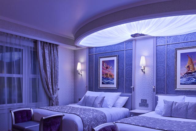 disneyland hotel