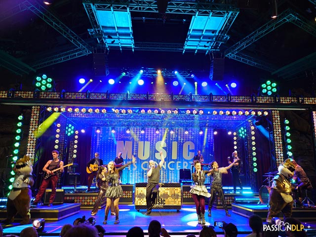 music hits concert