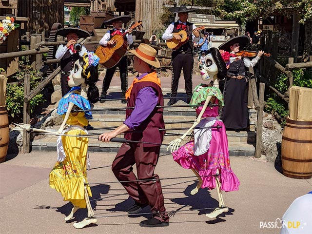 Miguel’s Fiesta Latina