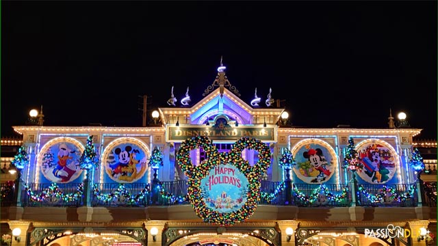 gare Main Street U.S.A. de nuit