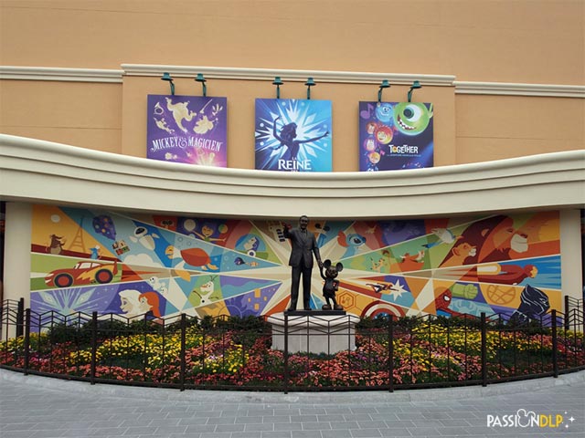 world premiere plaza walt disney et mickey