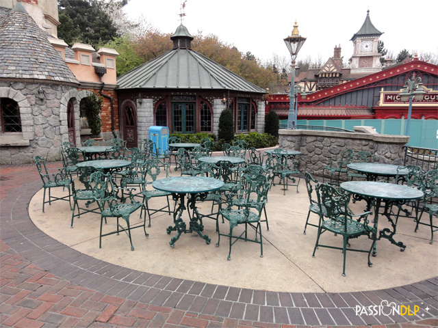 toad hall restaurant