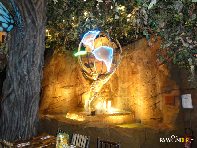 rainforest café