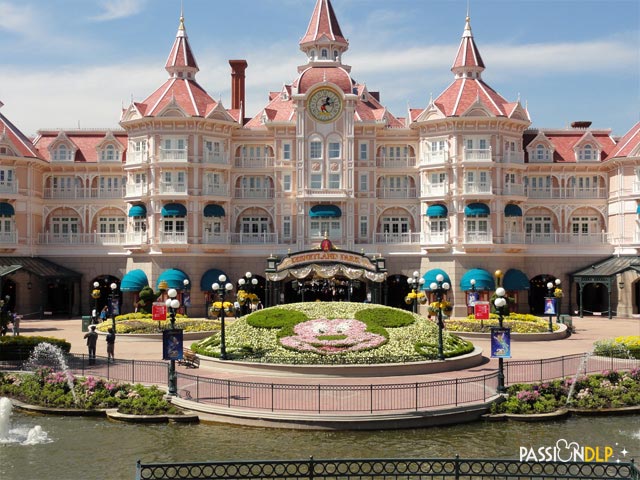 disneyland hotel