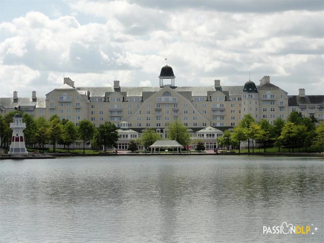 newport bay club hotel