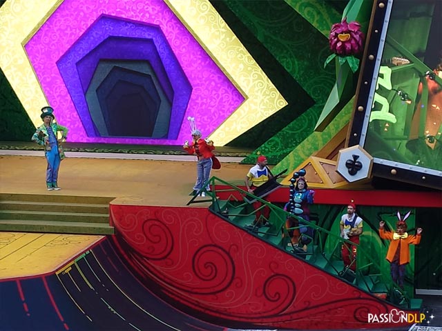 alice et la reine de cœur : retour au pays des merveilles